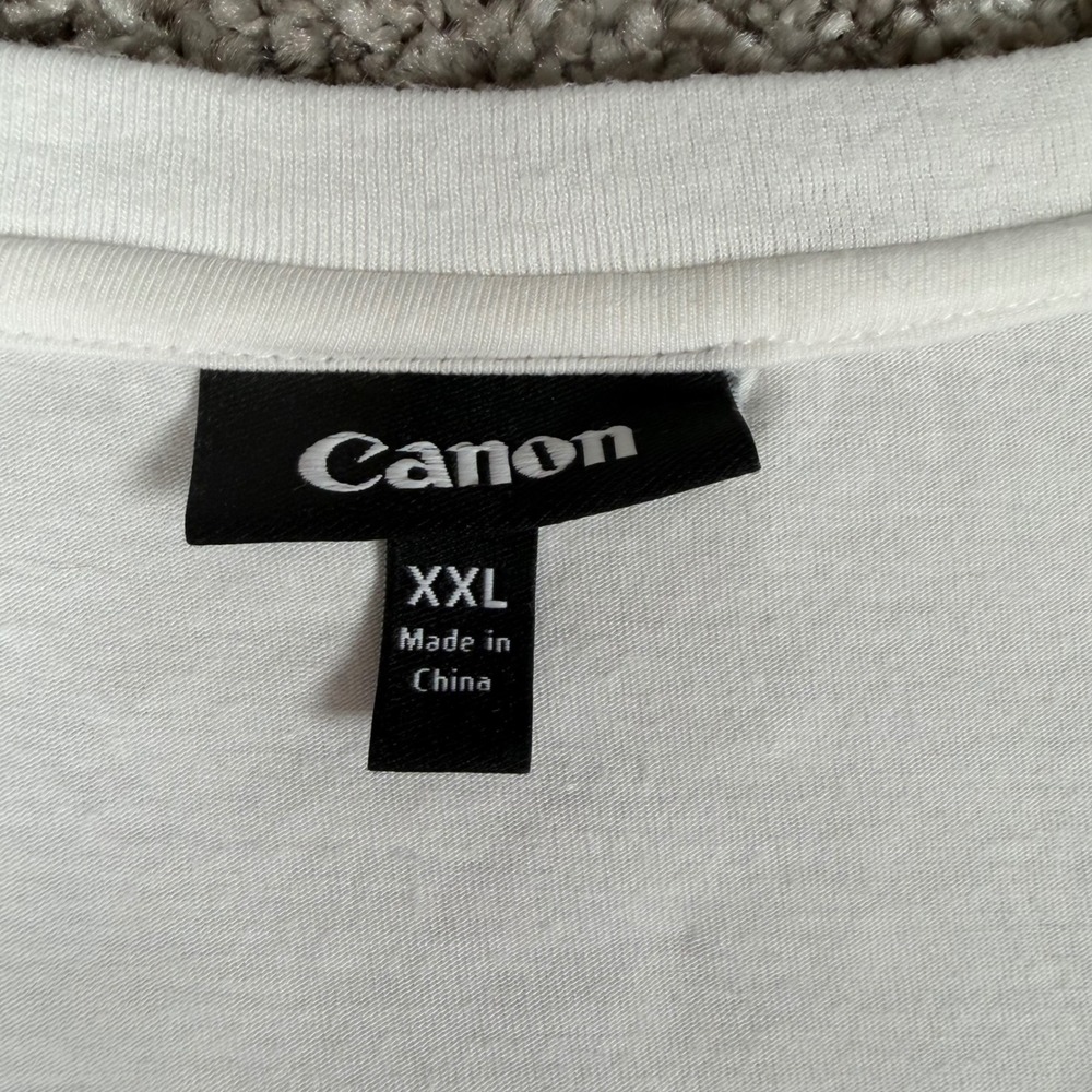 Canon Camera Evolution Timeline Graphic V-Neck T-Shirt White XXL EOS 5D Mark IV - Picture 3 of 7